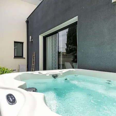 Des Rives Du Tarn Avec Jacuzzi * Montans