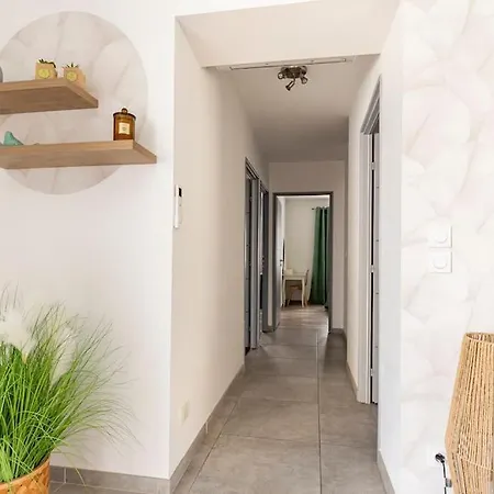 Des Rives Du Tarn Avec Jacuzzi Nyaraló *