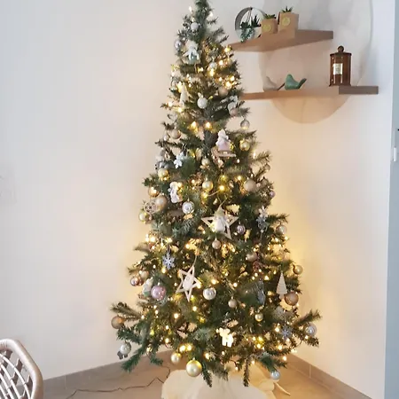 Vakantiehuis Des Rives Du Tarn Avec Jacuzzi Montans